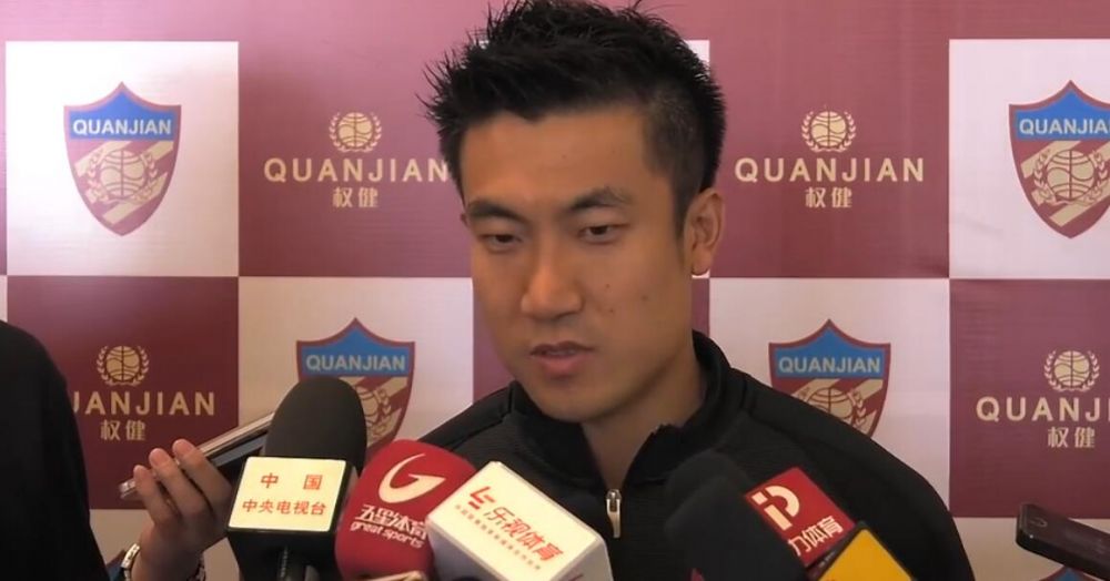 少妇在美国被黑人调教成奴