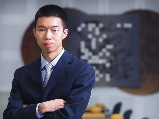 兴奋的姐姐的诱惑