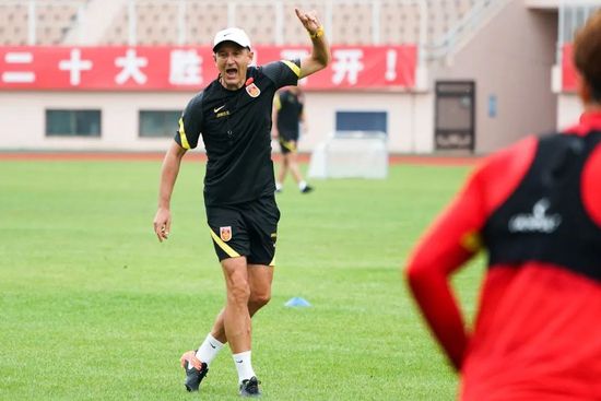 免费国产一区二区三区