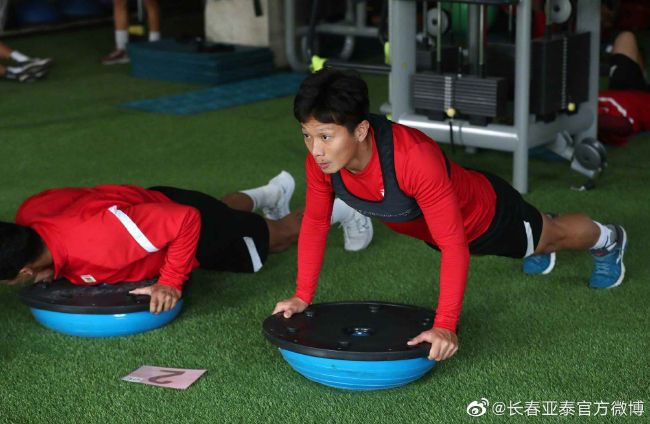 吉尺明步电影