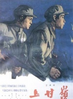 女生穿露胸开叉裙穿搭大忌